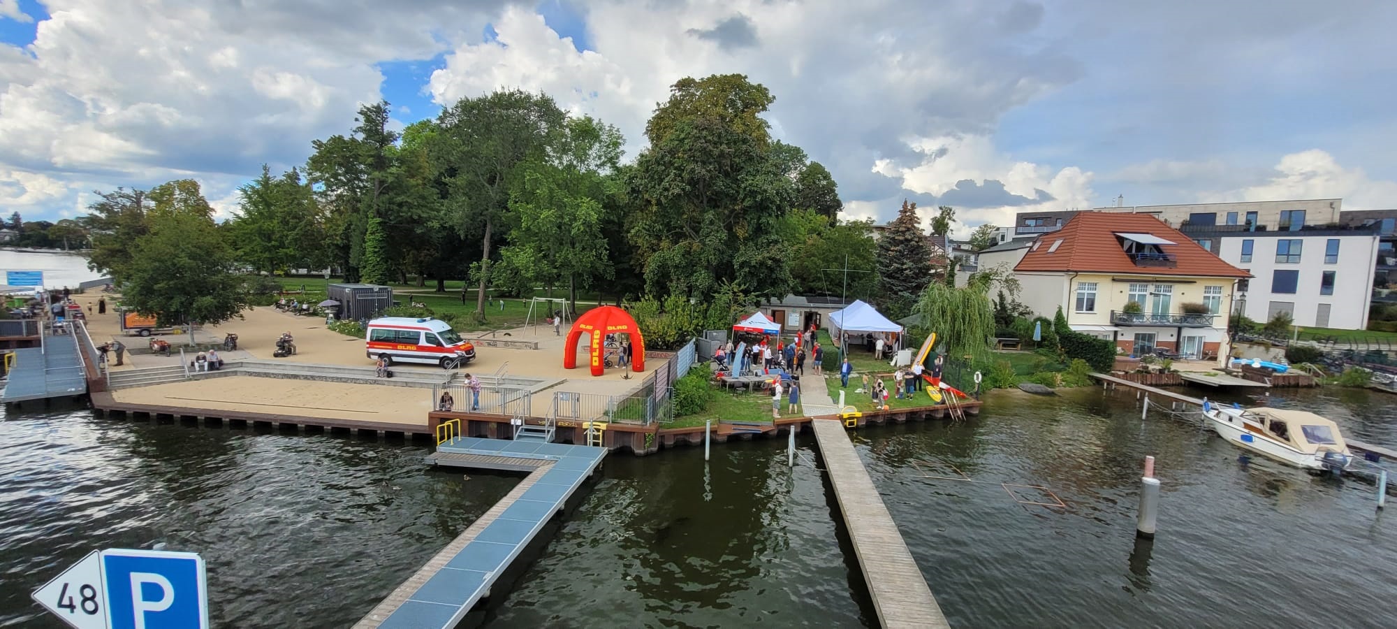 Neue DLRG-Rettungsstation in Friedrichshagen